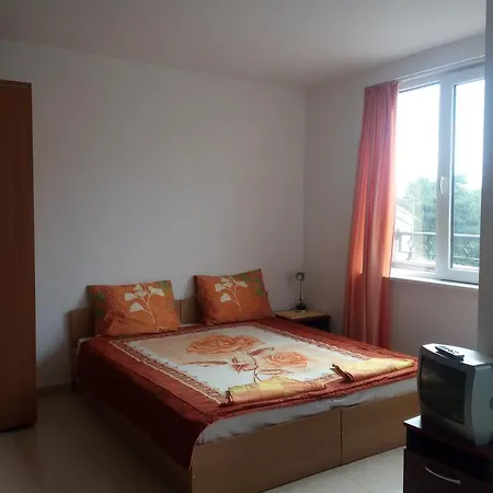 Studio Rai Апартамент